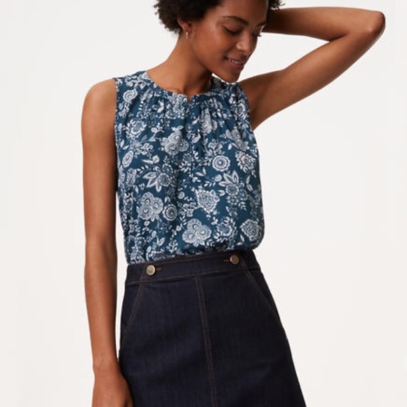 LOFT Tops - LOFT sleeveless top/shell/tunic